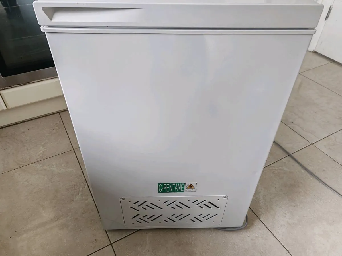 Chest Freezer - Image 4