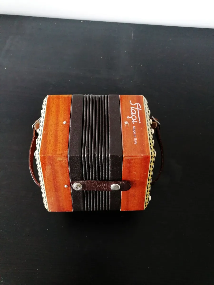 Concertina - Image 2