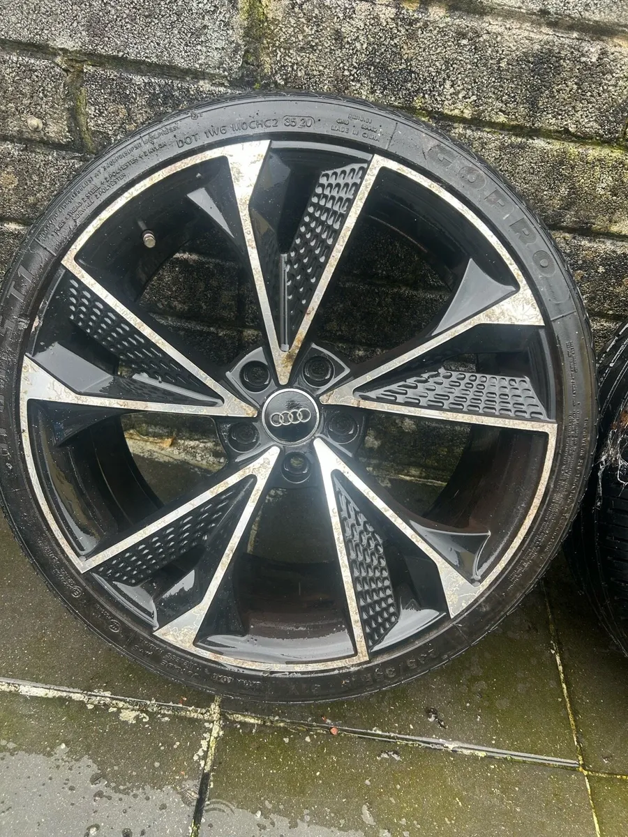 Rs7 alloys 19” - Image 1