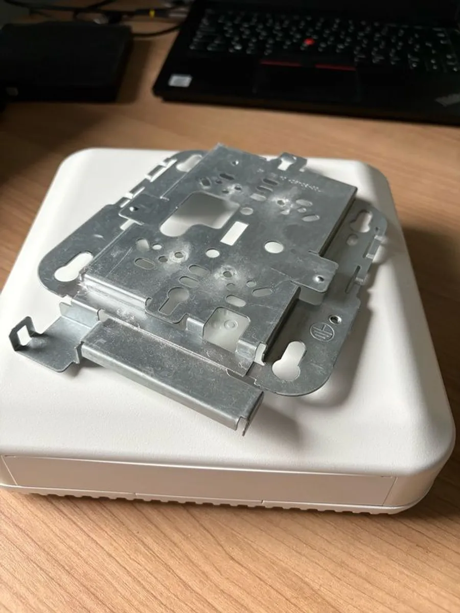 Cisco Wireless AP X3 - Image 2