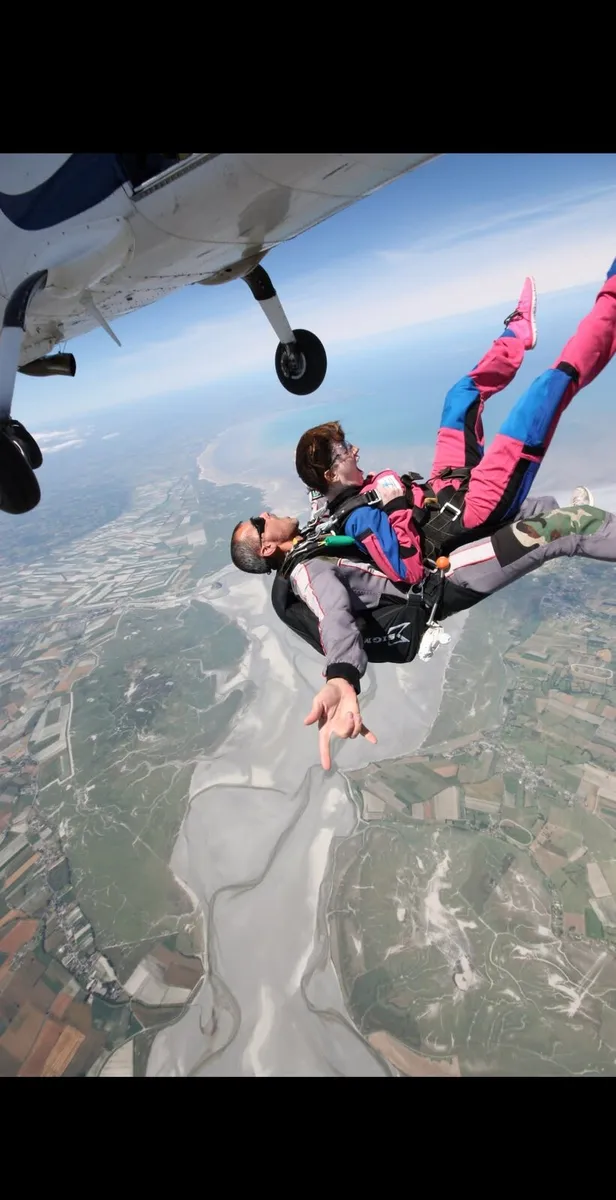 Tandem skydive - Image 3