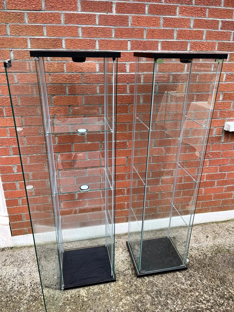 IKEA Display cases - Image 2