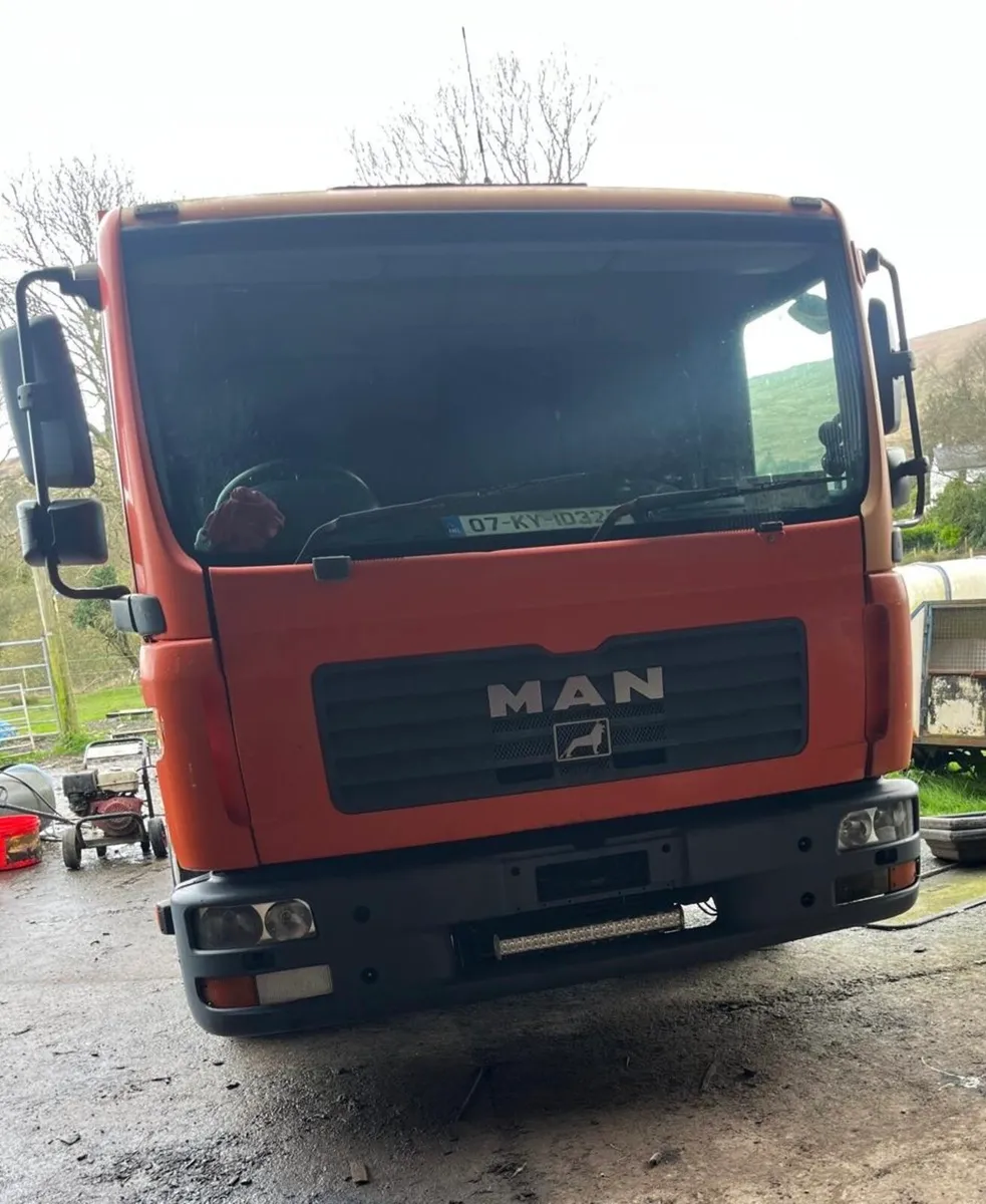 Man Lorry - Image 1