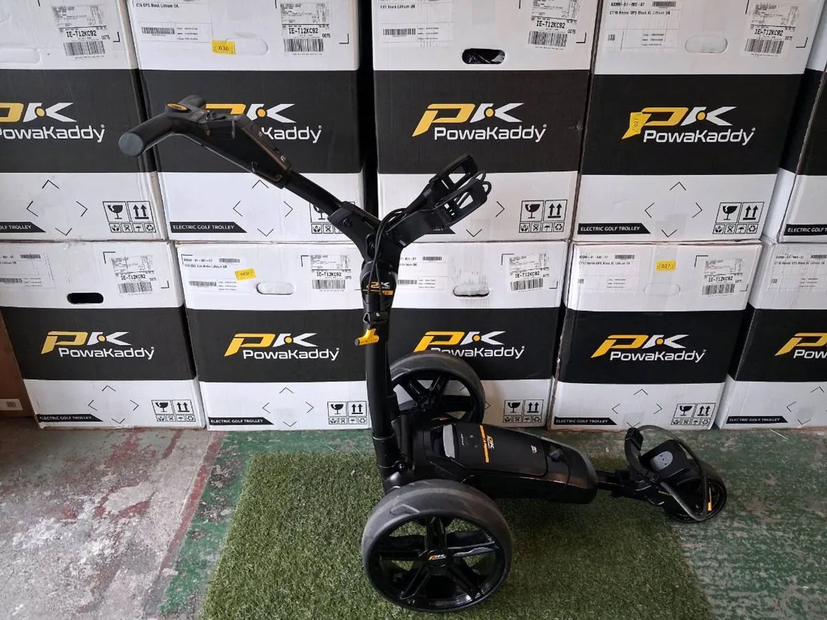 Powakaddy FX1 and 36 hole battery new - Image 1