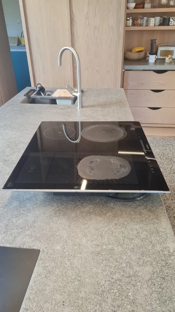 Kitchen Appliances - Image 1