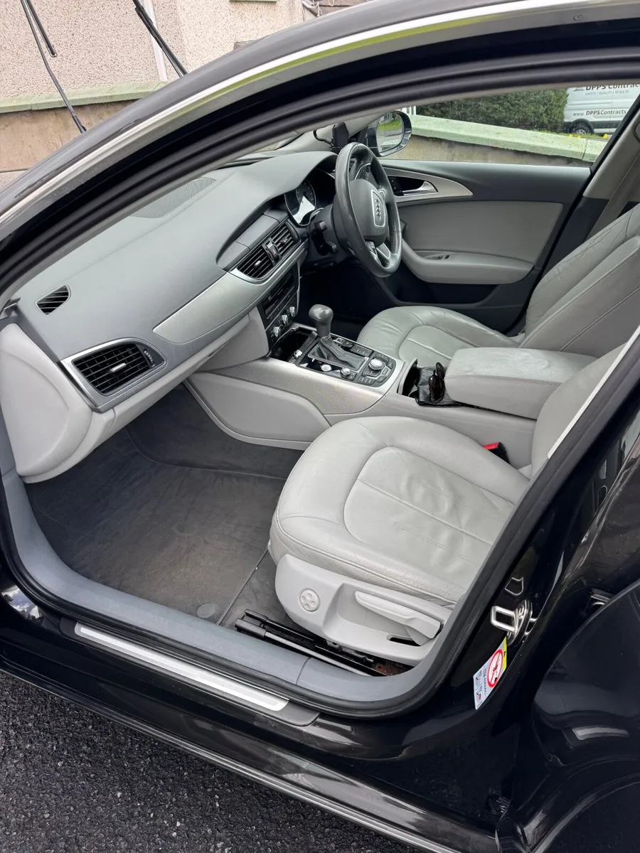 Audi A6 2013 Automatic - Image 4