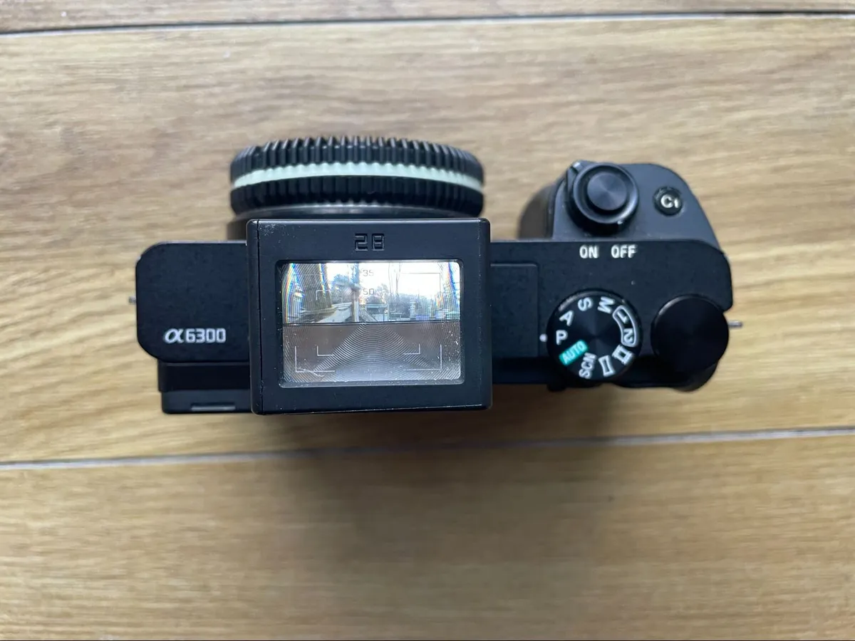 Sony Alpha a6300 - Image 3