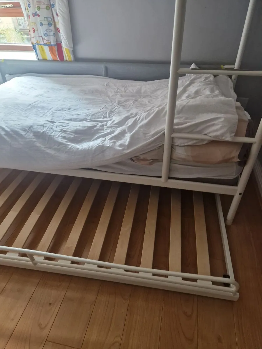 Ikea pull out bed - Image 1