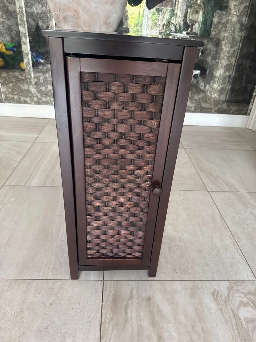 Bathroom storage - Image 1