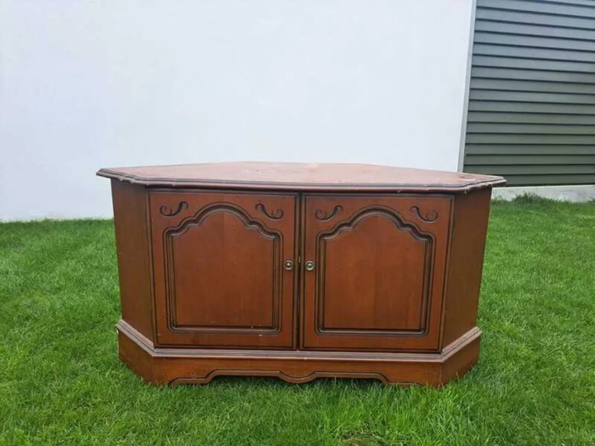 Free Sherry furniture TV unit - Image 1