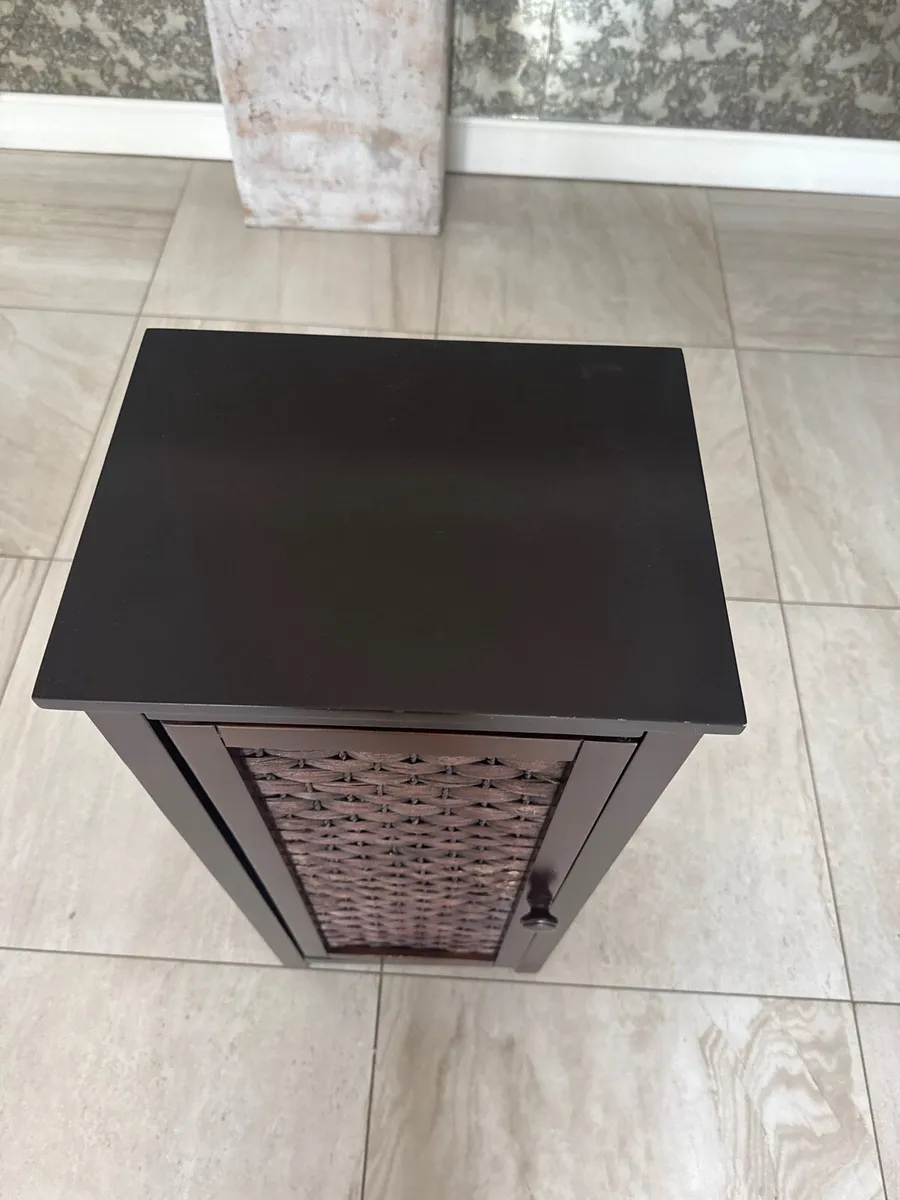 Bathroom storage - Image 2