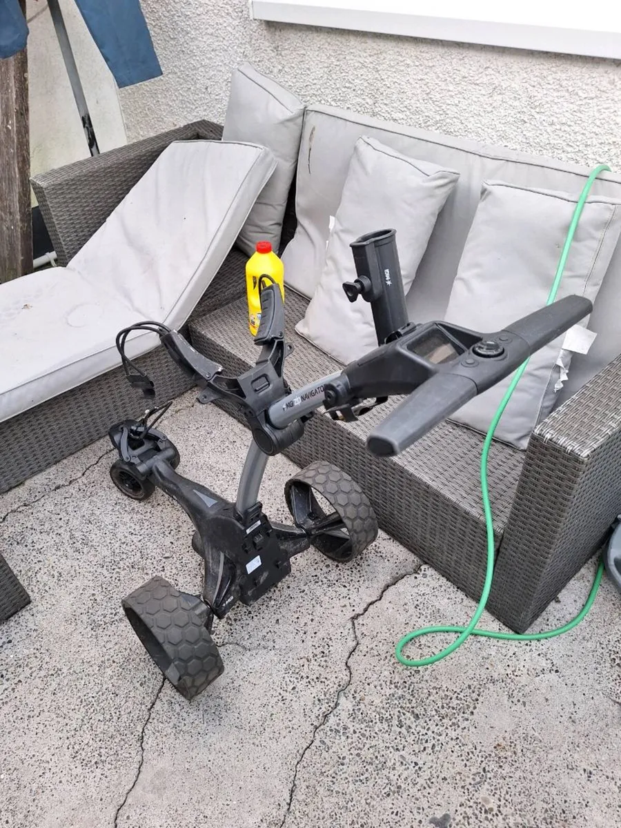 Remote control golf trolley - Image 3