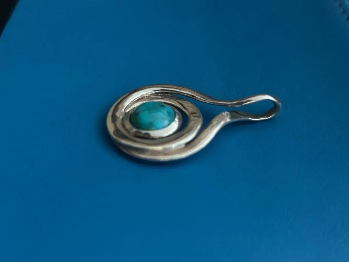Turquoise & Silver Pendant - Image 3