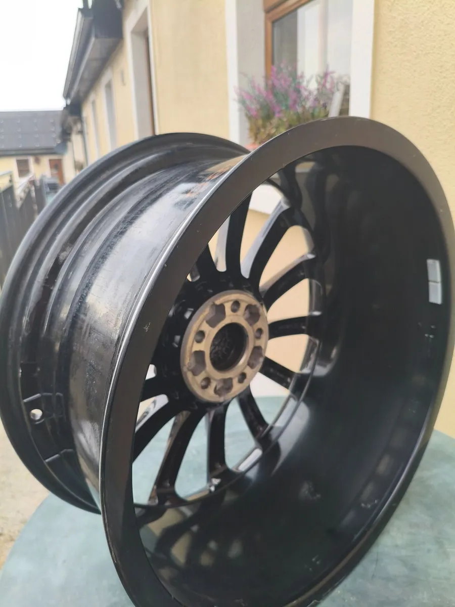 Mercedes 20 single alloy - Image 3