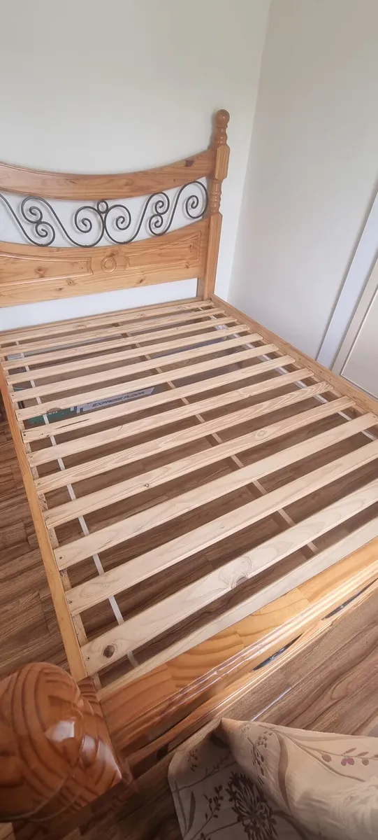 Locker and bed frame - Image 3