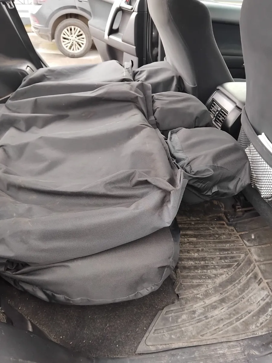Back seats for Toyota Land Cruiser jeep with cover - Image 3