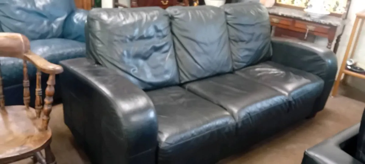 Black Leather Three Seat Sofa - Image 2