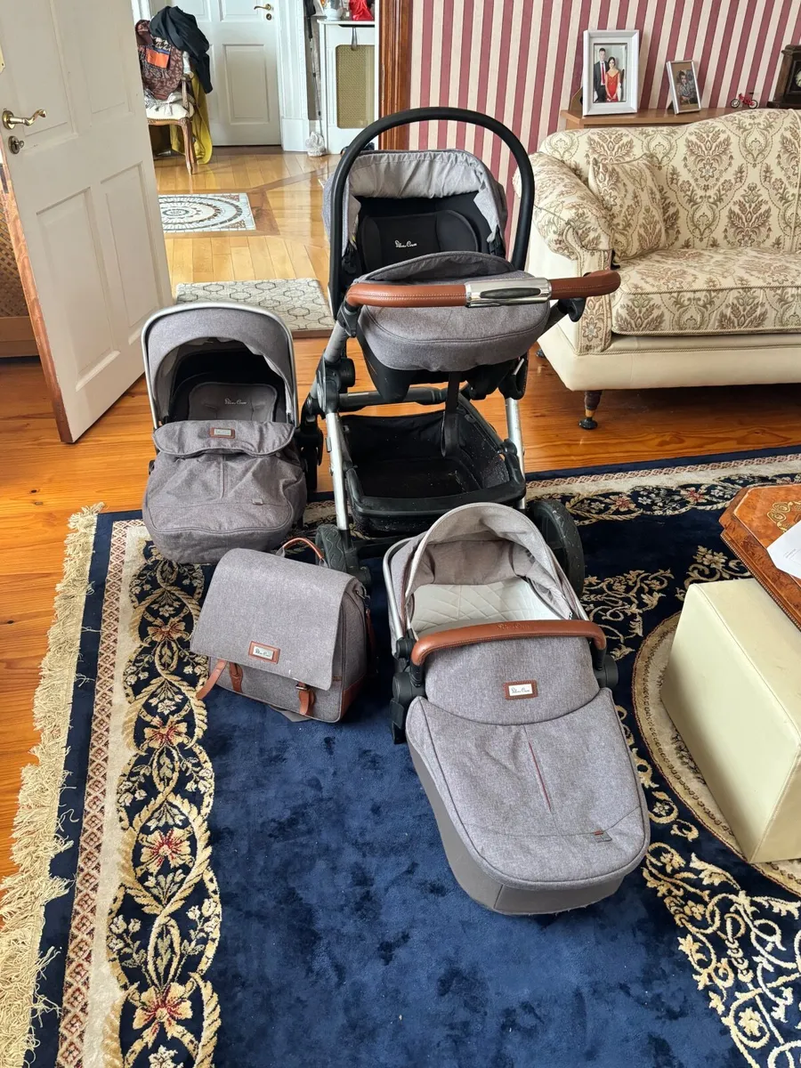 Silvercross Wave travel system - Image 1