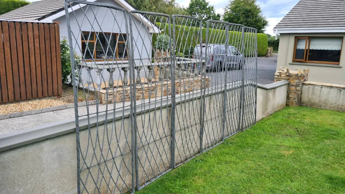 GARDEN TRELLIS - Image 4