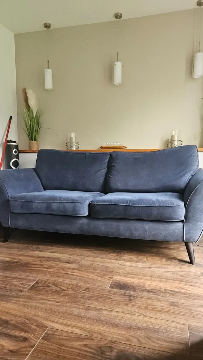 Sofa - Image 2