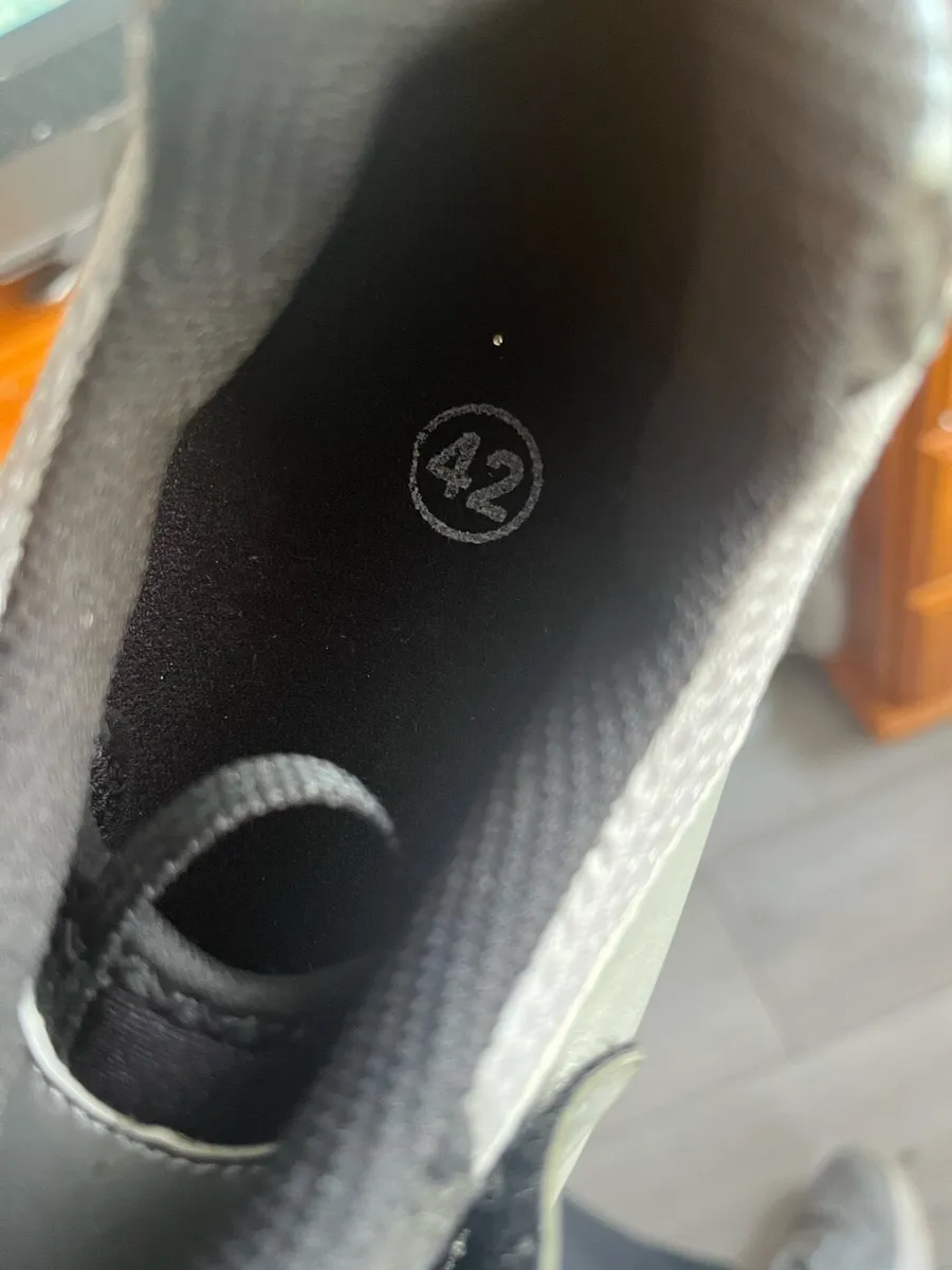 Cycling shoes size 42 - Image 3