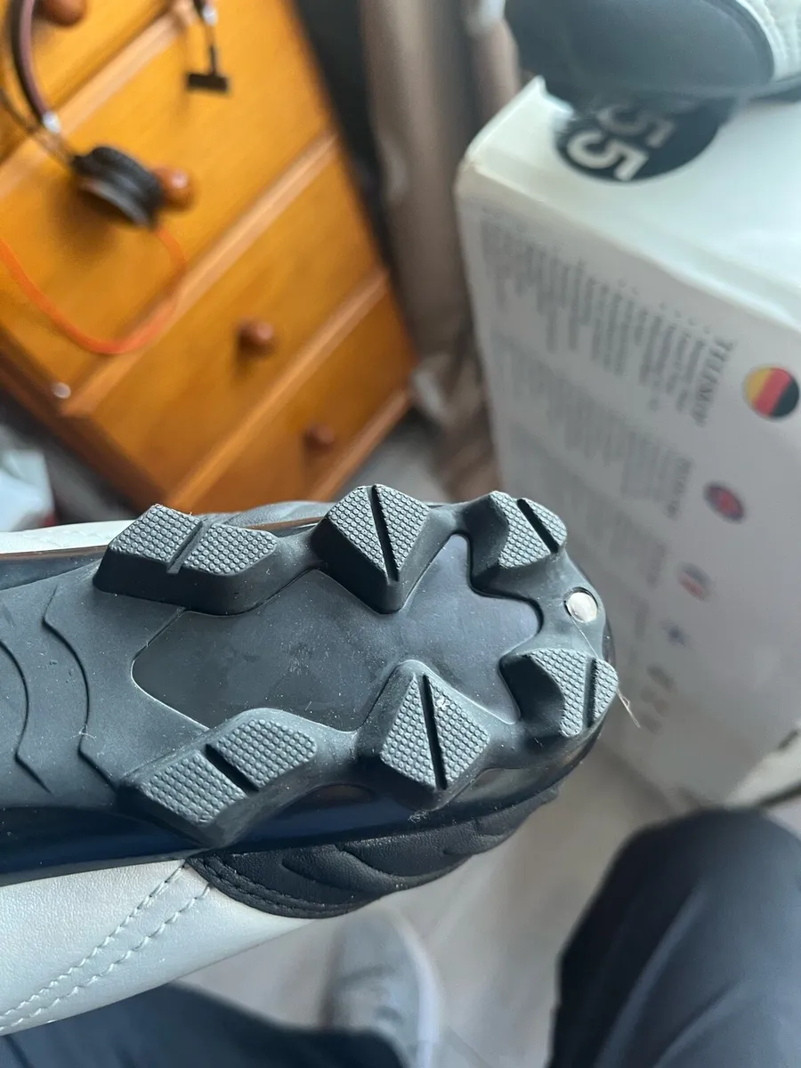 Cycling shoes size 42 - Image 4
