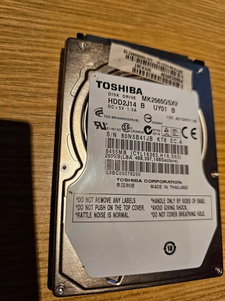 Hard Disk drive 2.5 250gb Sata Mk2565GSXV - Image 1