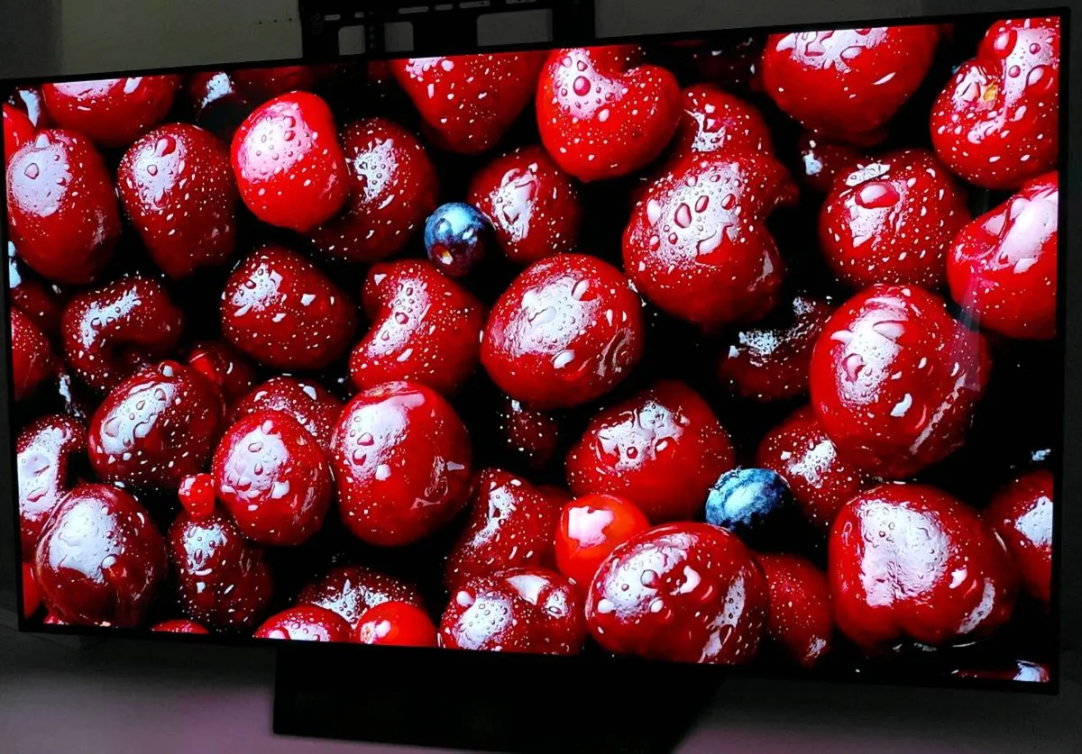 Lg oled tv - Image 1
