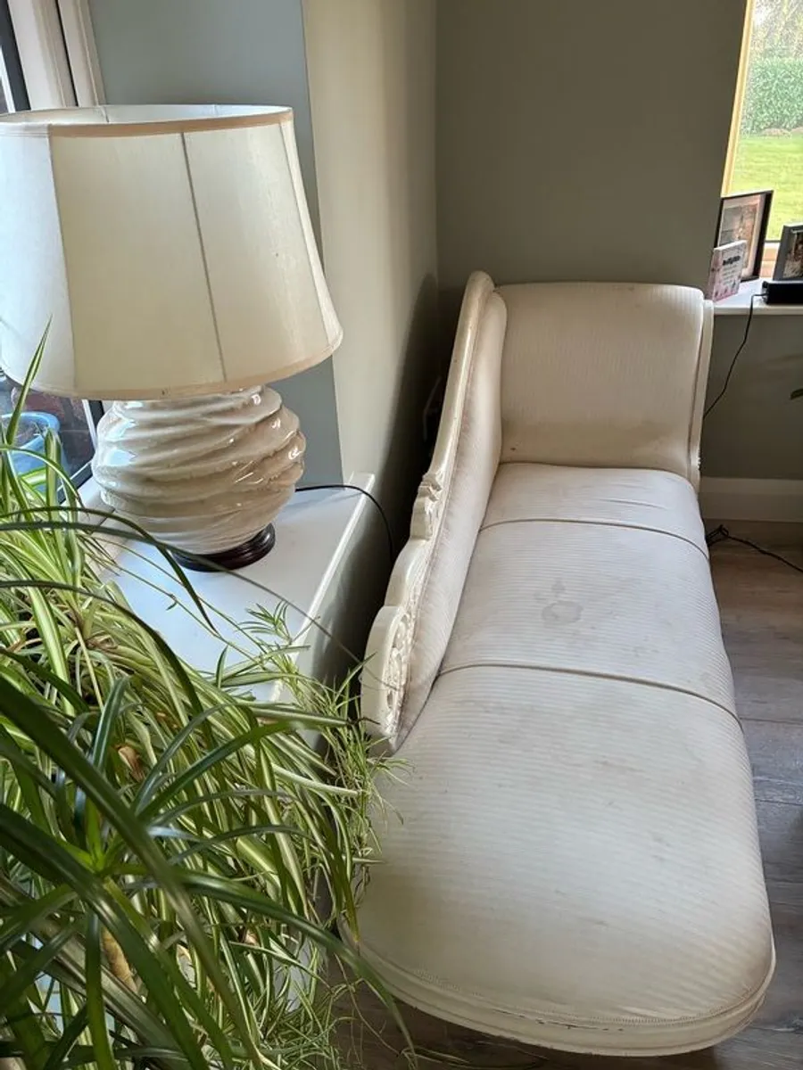 furniture x 5 pieces - Image 2