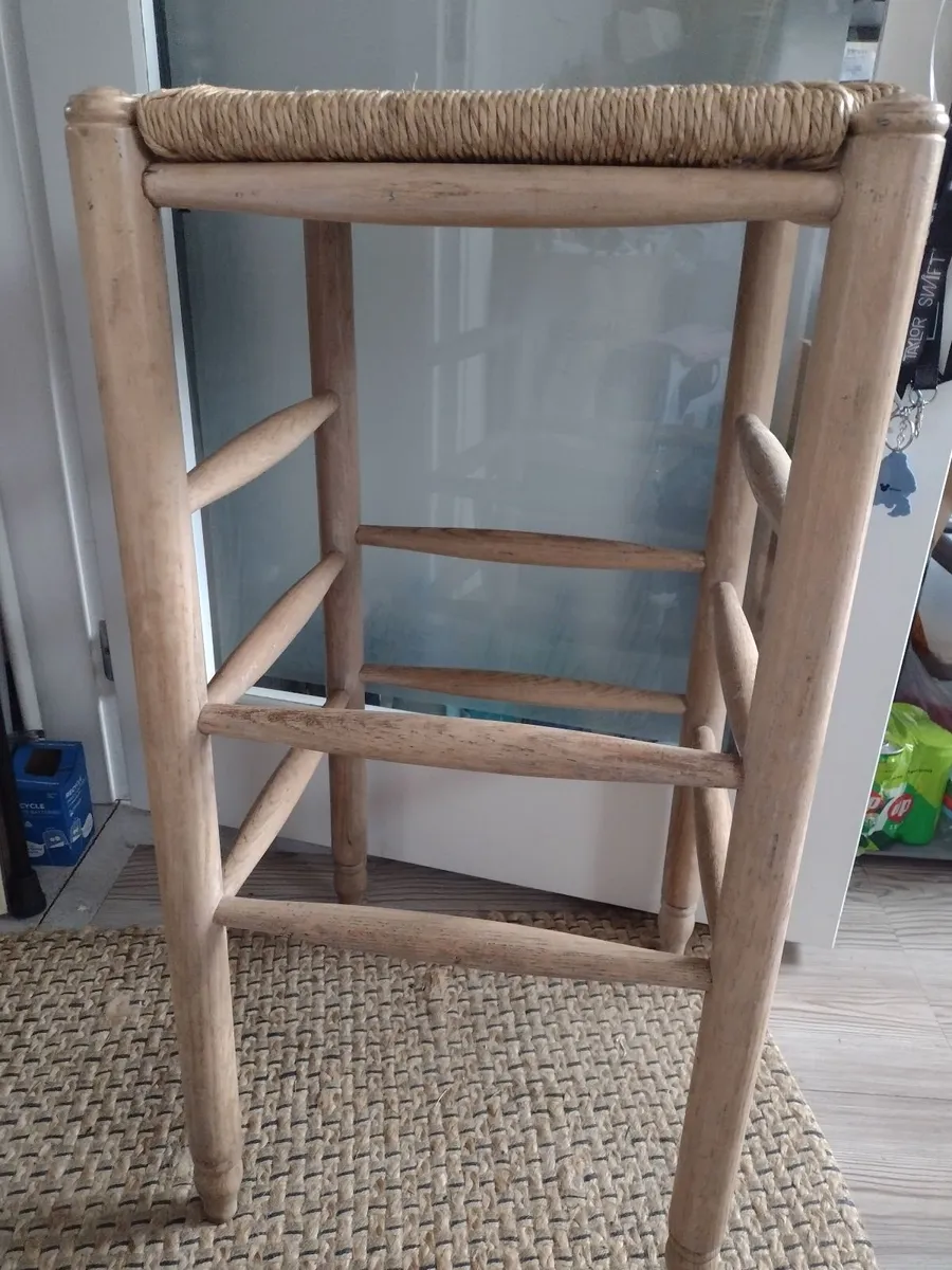 Heavy Mid-Century Oak bar stool rope seat - Image 1