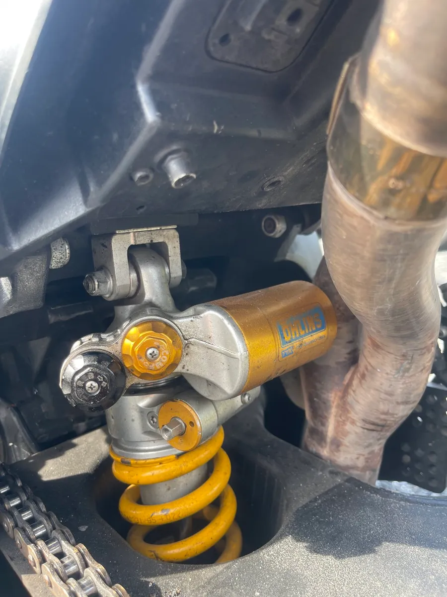 Yamaha R1 race / track bike - Image 4