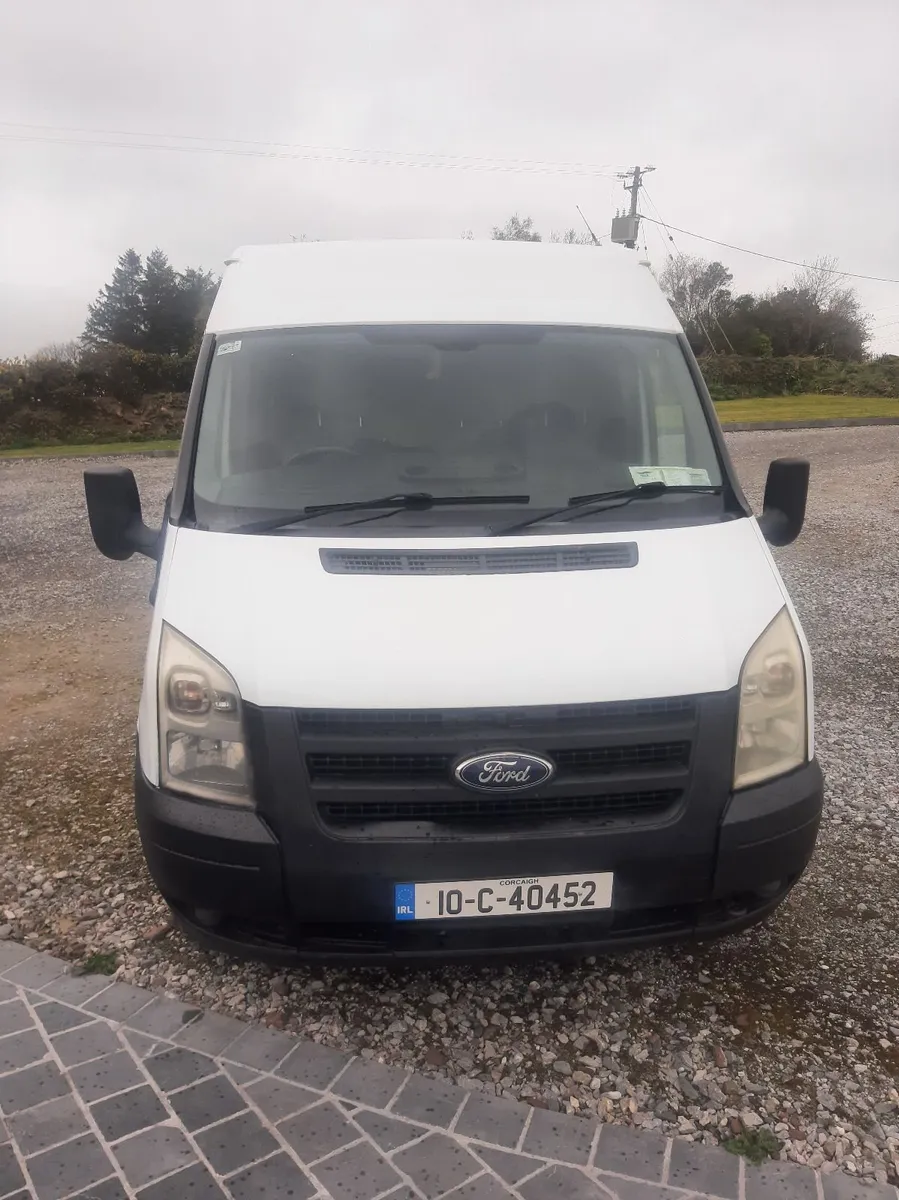 Ford Transit 2010 - Image 1
