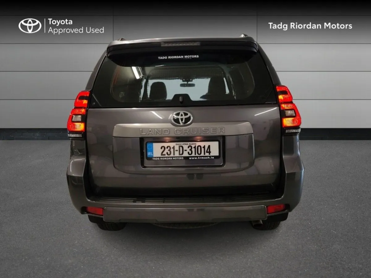 Toyota Land Cruiser LWB COMMERCIAL AUTO 4DR - Image 4