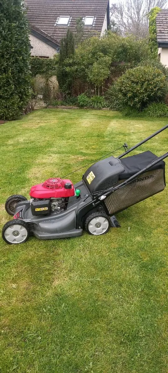 Honda lawnmower - Image 2