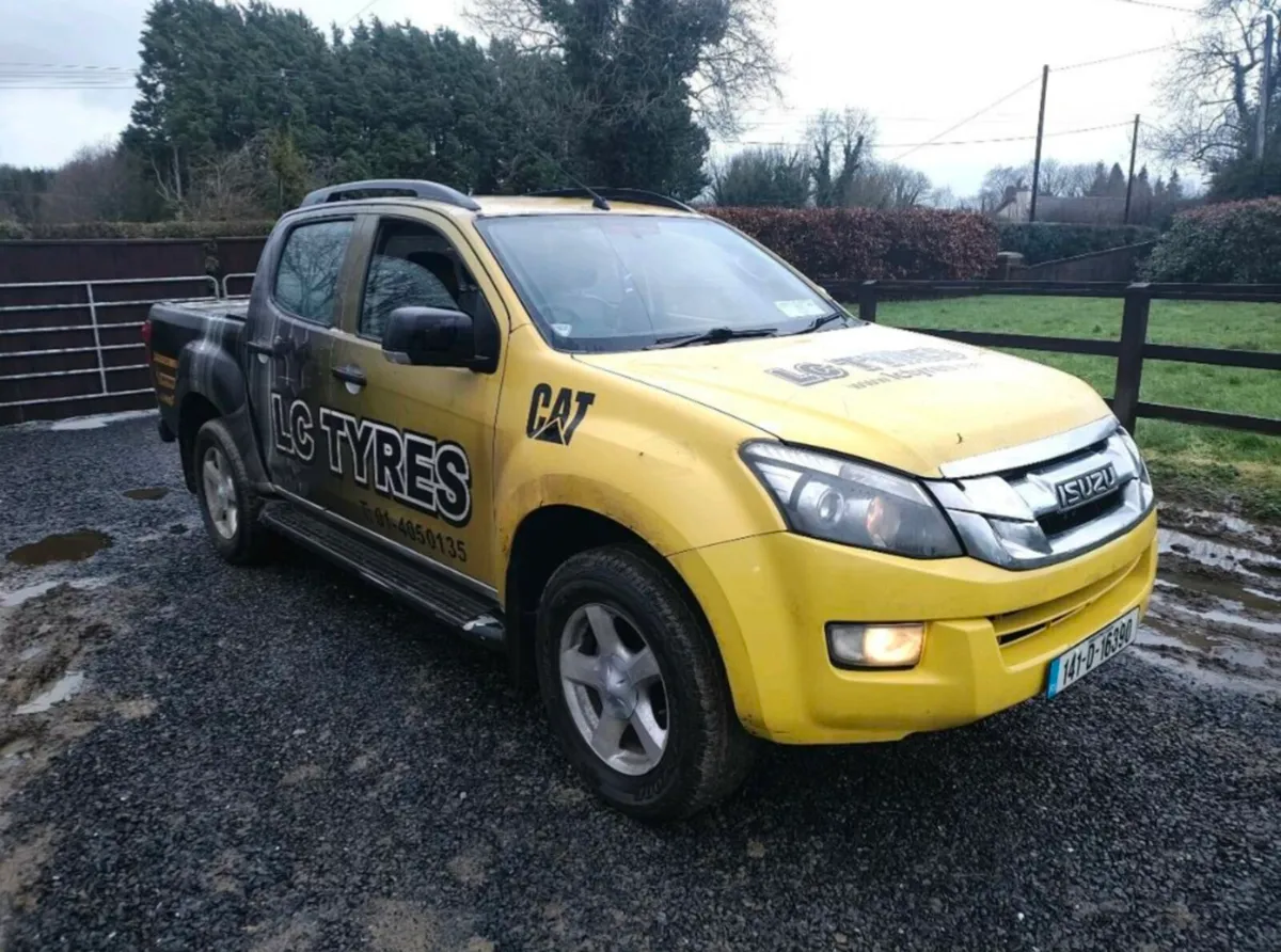 Isuzu Dmax 2014 Automatic Doe 11/26 - Image 1