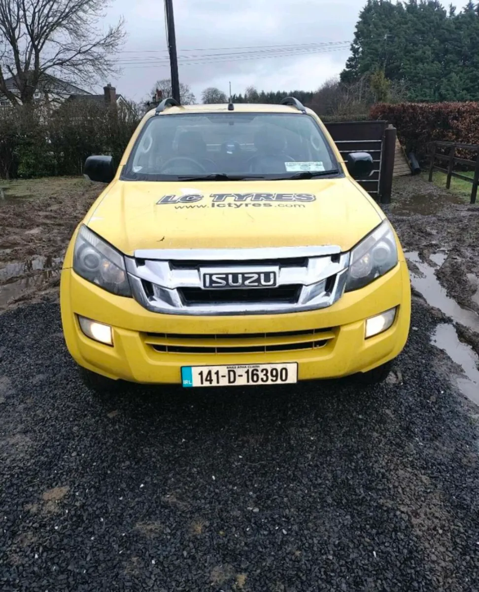 Isuzu Dmax 2014 Automatic Doe 11/26 - Image 3