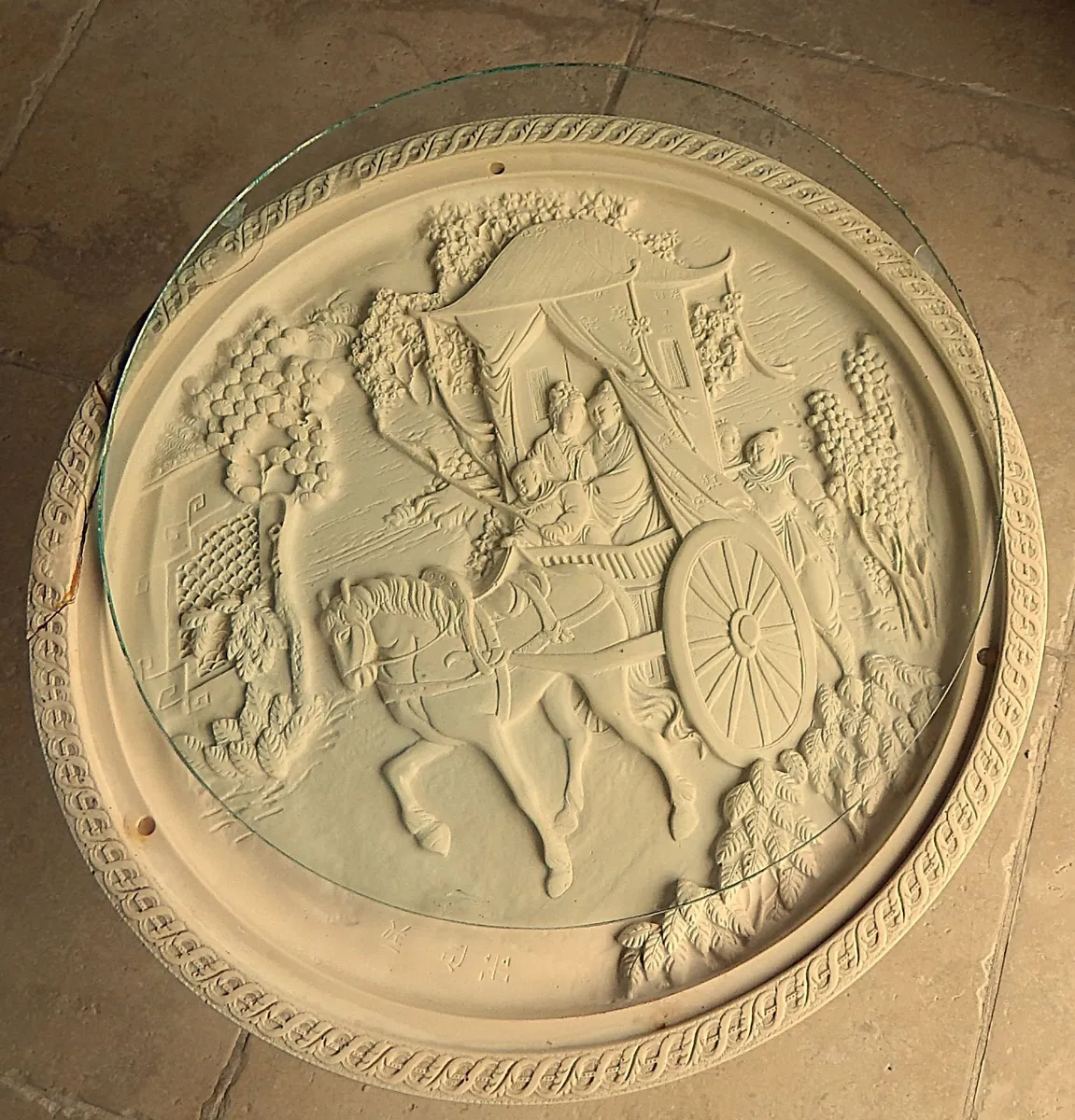 Vintage Asian Pedestal Ivory Coloured Side Table - Image 3