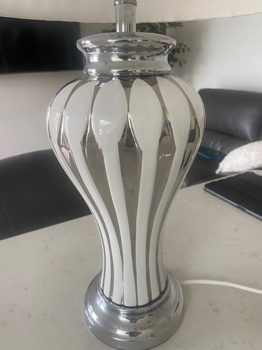 Table Lamp - Image 2