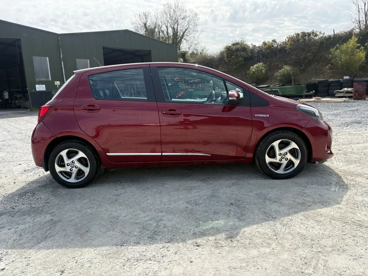 2017 Toyota Yaris automatic - Image 2