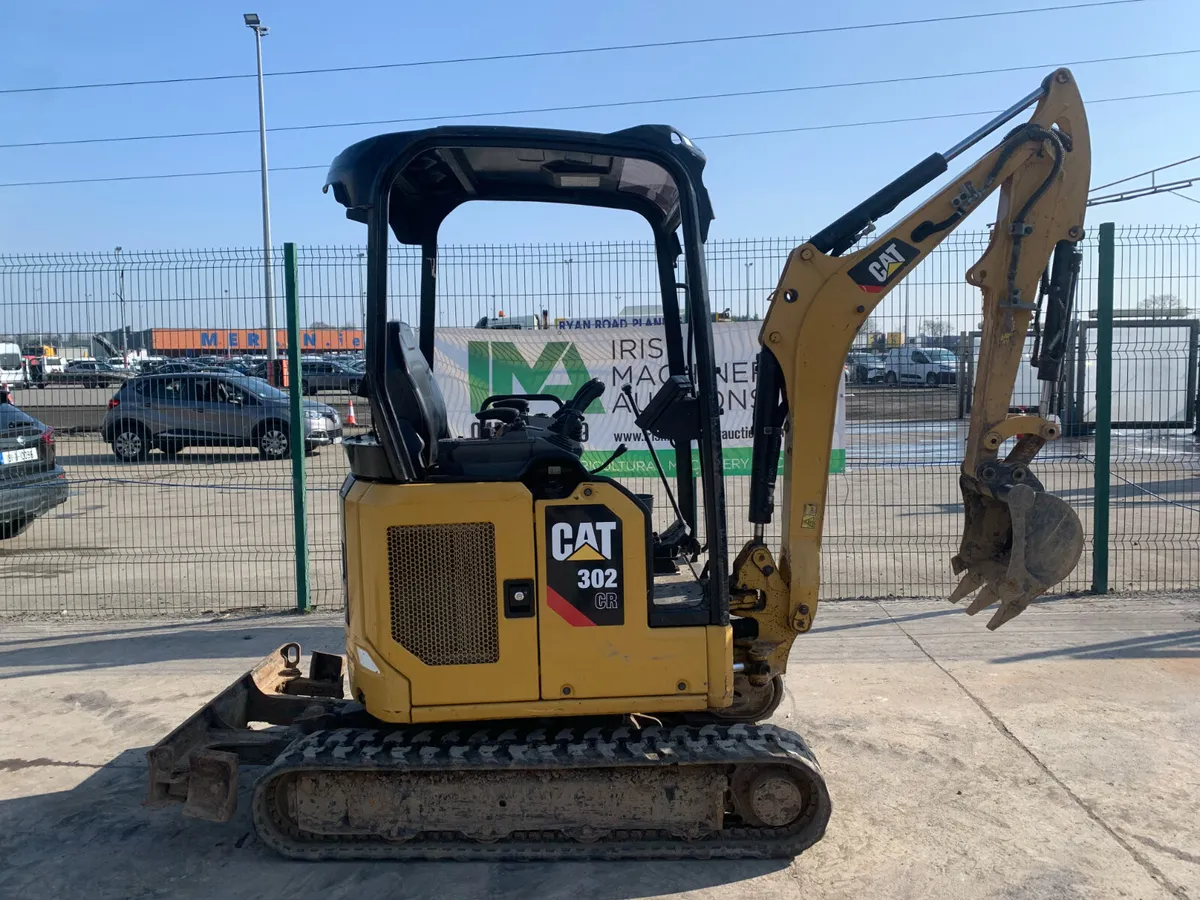 2019 CATERPILLAR 302CR EXCAVATOR FOR AUCTION - NAA - Image 4