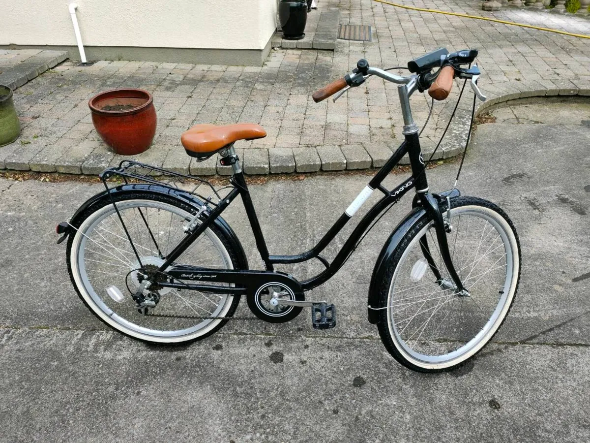 Ladies Bicycle - Image 1