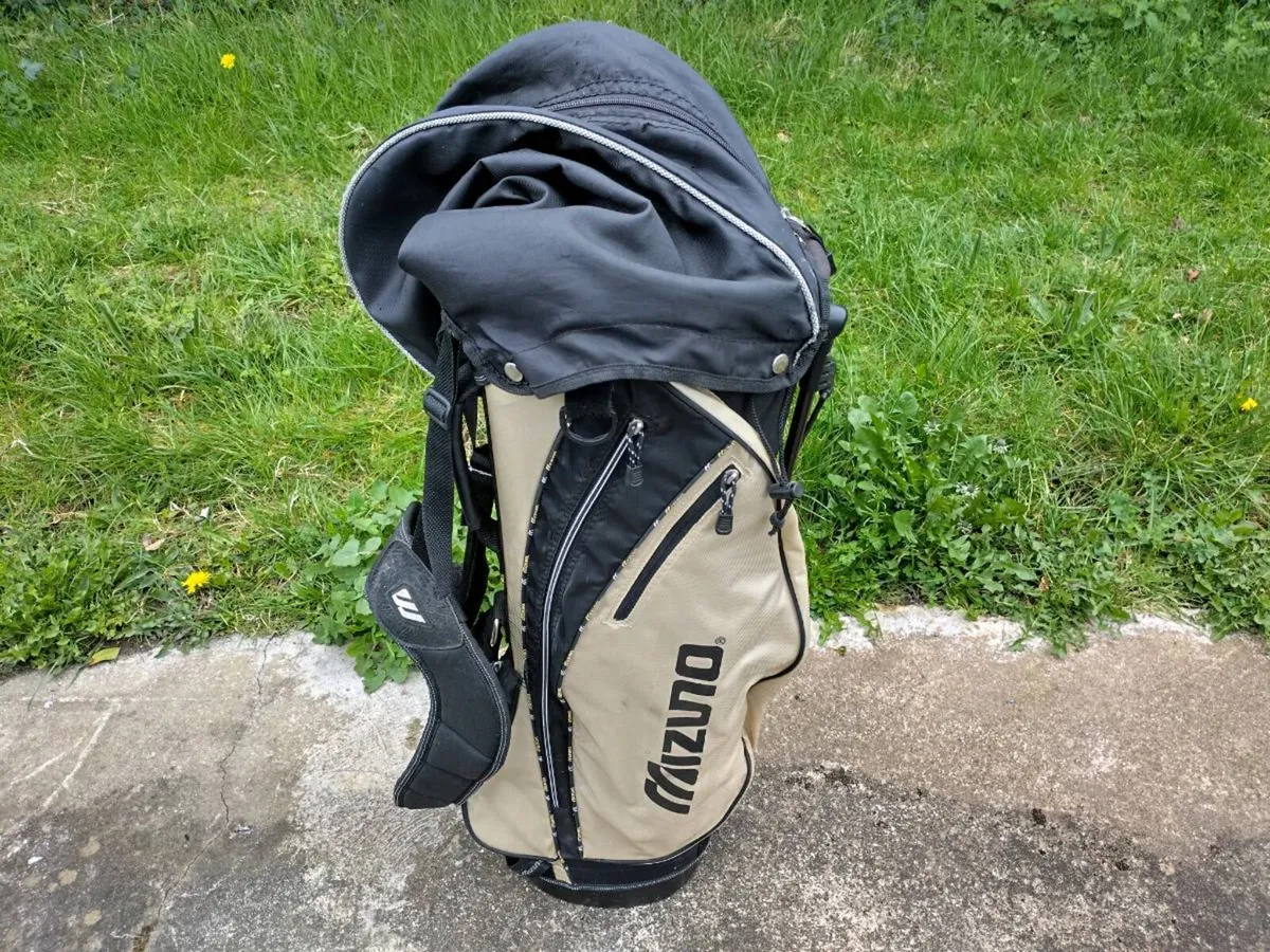 Mizuno Golf Bag - Image 1