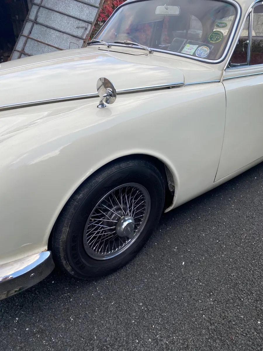 1961 Mk II Jaguar - Image 3