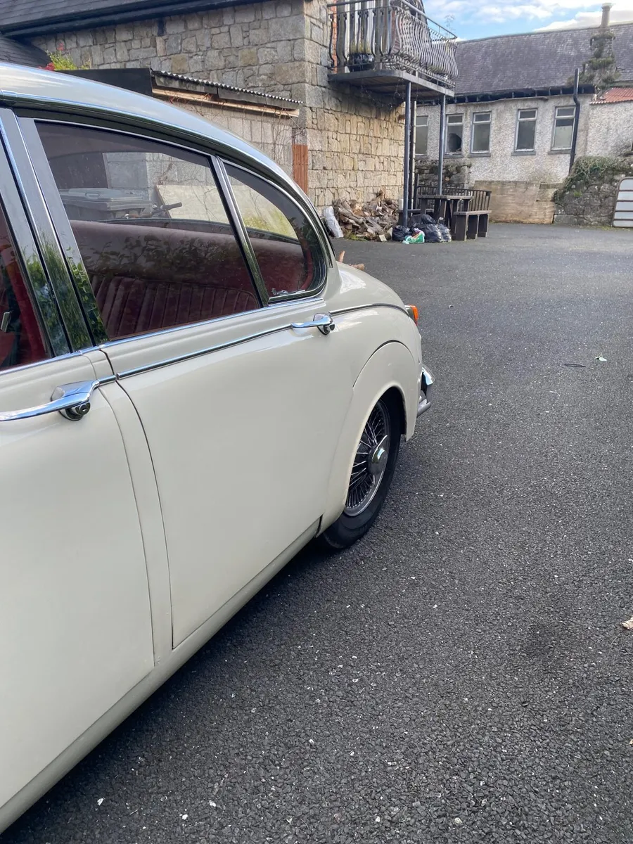 1961 Mk II Jaguar - Image 4