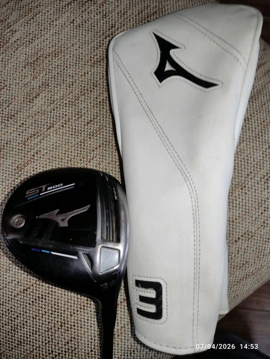 Mizuno ST200 3 Wood. - Image 1