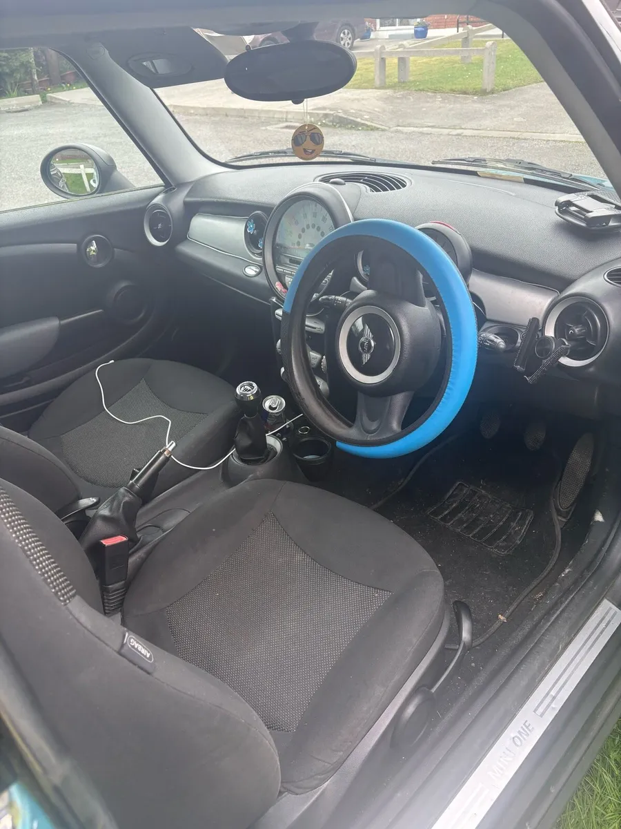 Mini first 09 - Image 2