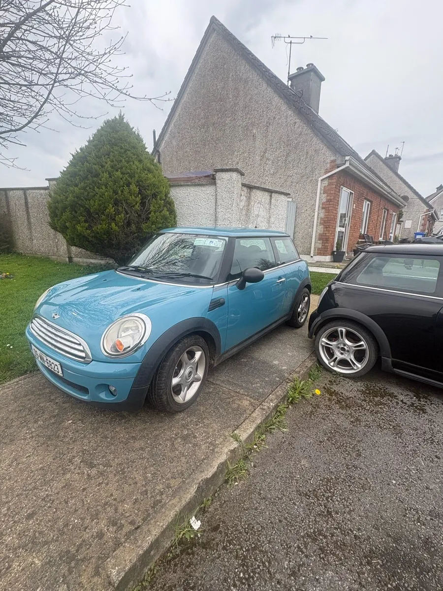 Mini first 09 - Image 1