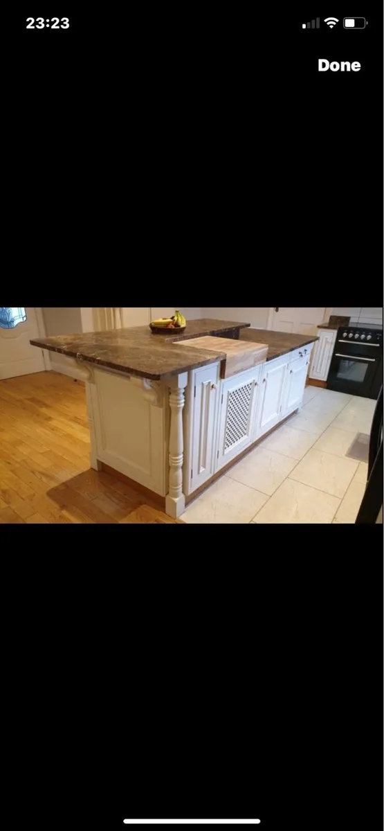 CHRISTOFf solid wood kitchen - Image 1