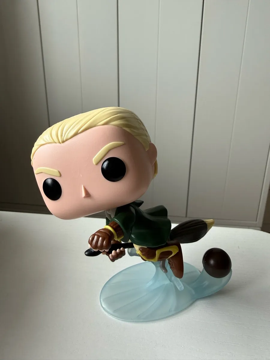 Funko POP Draco Malfoy Quidditch toy - Image 1
