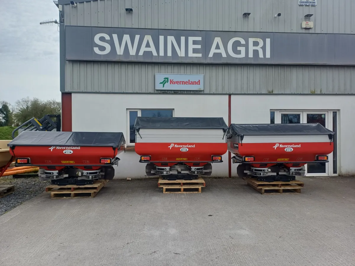 Kverneland Exacta CL Fertilizer Spreader - Image 1